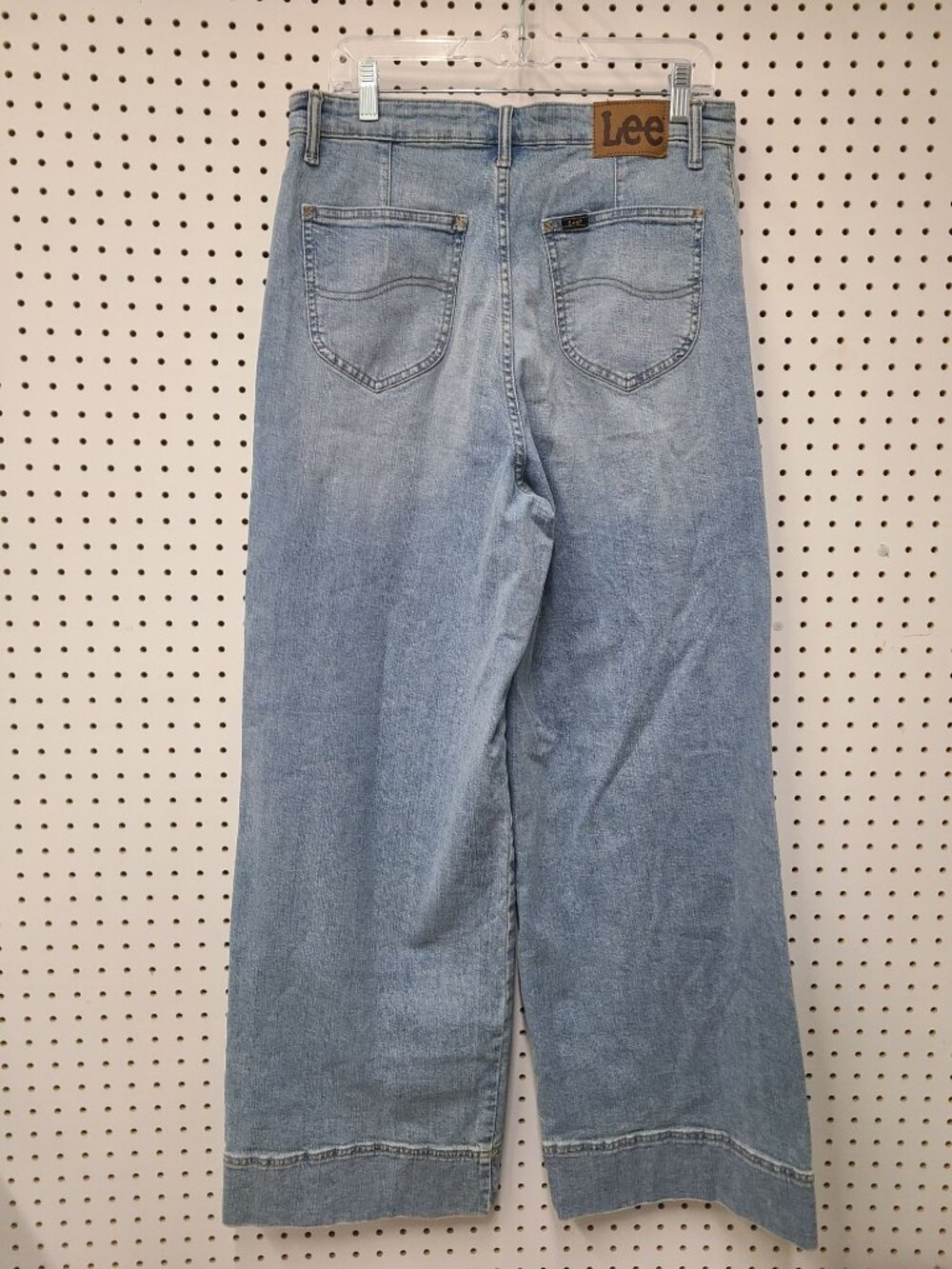 Lee Womens Legendary Style Light Wash Denim Trousers Size 14 Short High Rise - Picture 2 of 4